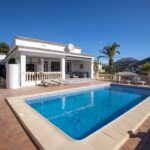 Villa en El Portet con vistas al mar y cerca del mar