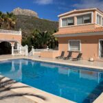 Villa de Lujo a la venta en Calpe con Vistas al mar